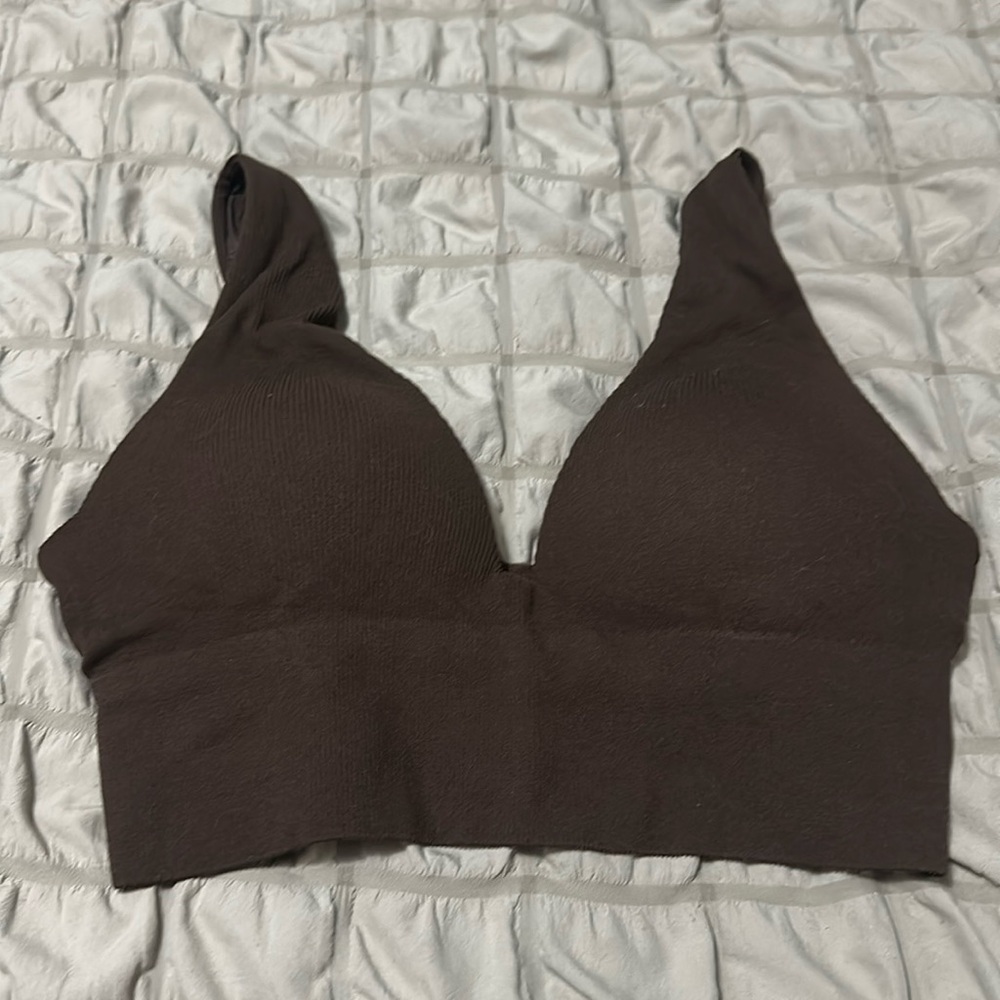 Laura’s Boutique V Cut Top